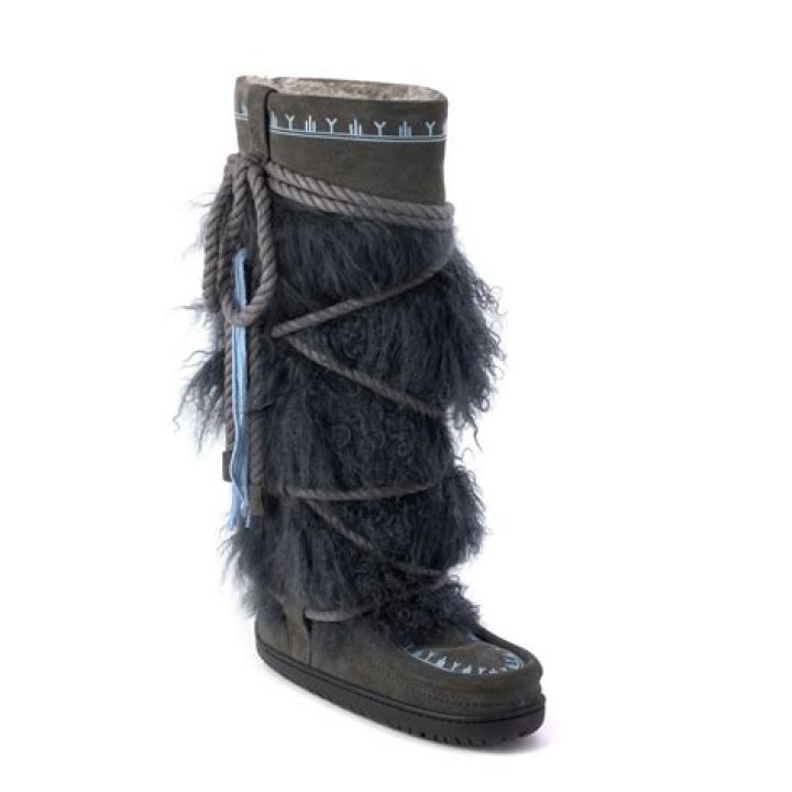 Are mukluks made in China