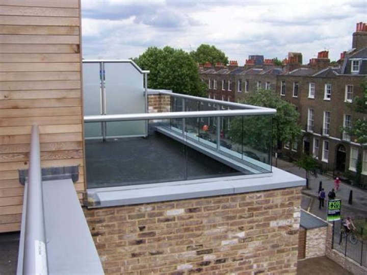 Can you turn a flat roof into a balcony