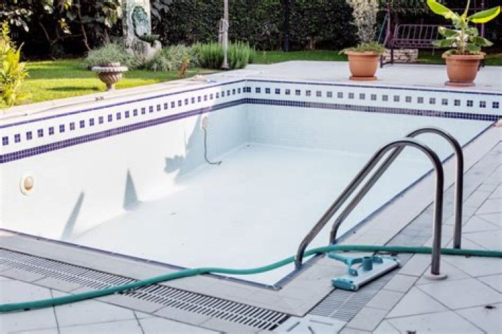 Do you have to drain a fiberglass pool