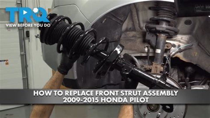 Does 2011 Honda Pilot have struts or shocks