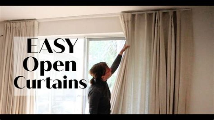 Does IKEA have curtains