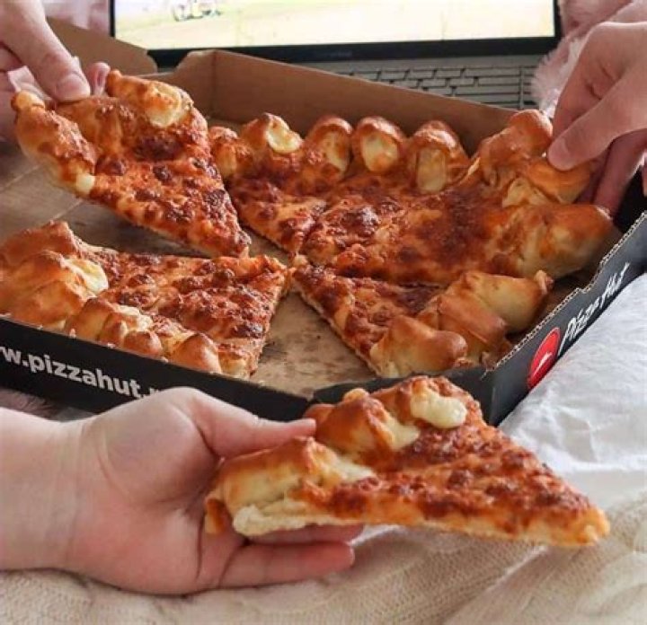 Does Pizza Hut have real cheese