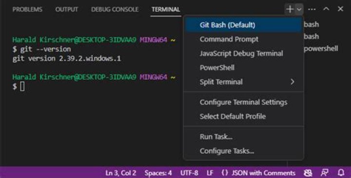 Does Vscode come with Git