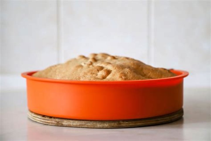How do I bake with silicone bakeware