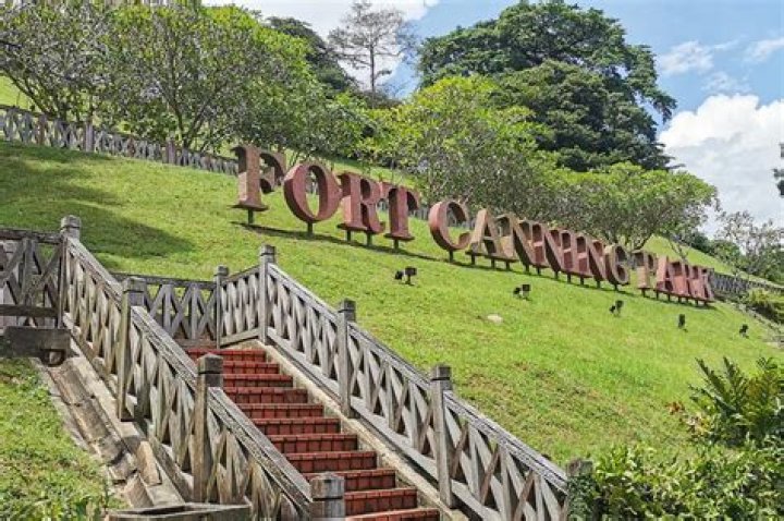 How do I get to the Fort Canning Centre