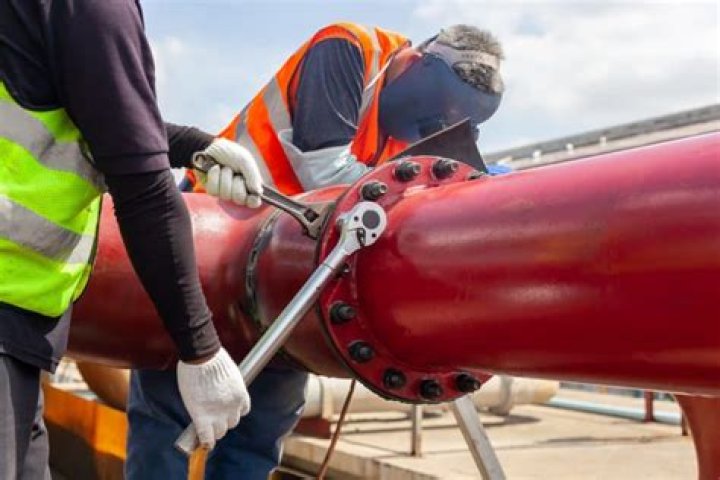How do you become a journeyman pipefitter