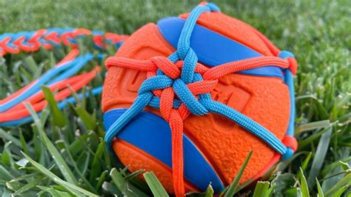 How do you make a ball on the end of a rope