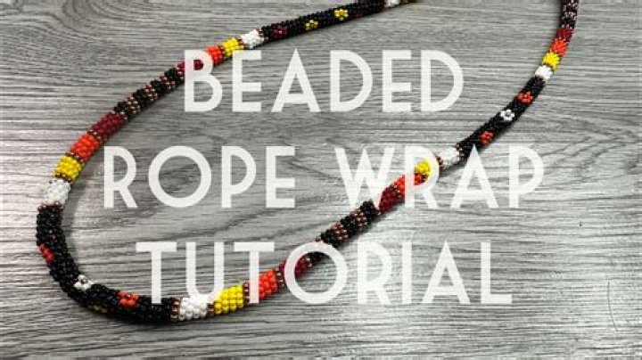 How do you make a rope necklace