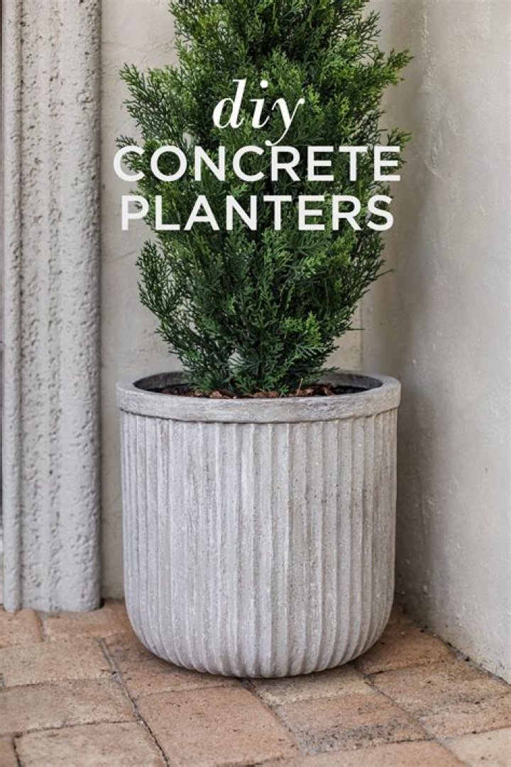 How do you make Portland cement flower pots
