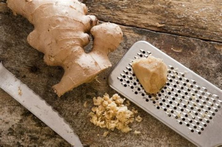 How do you peel and grate fresh ginger root