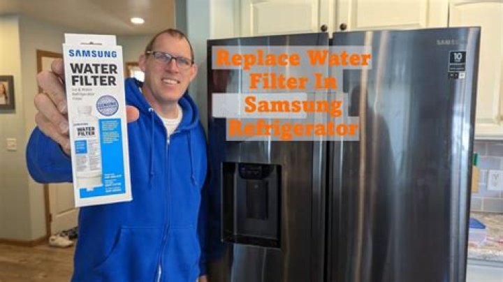 How do you remove a Samsung water filter