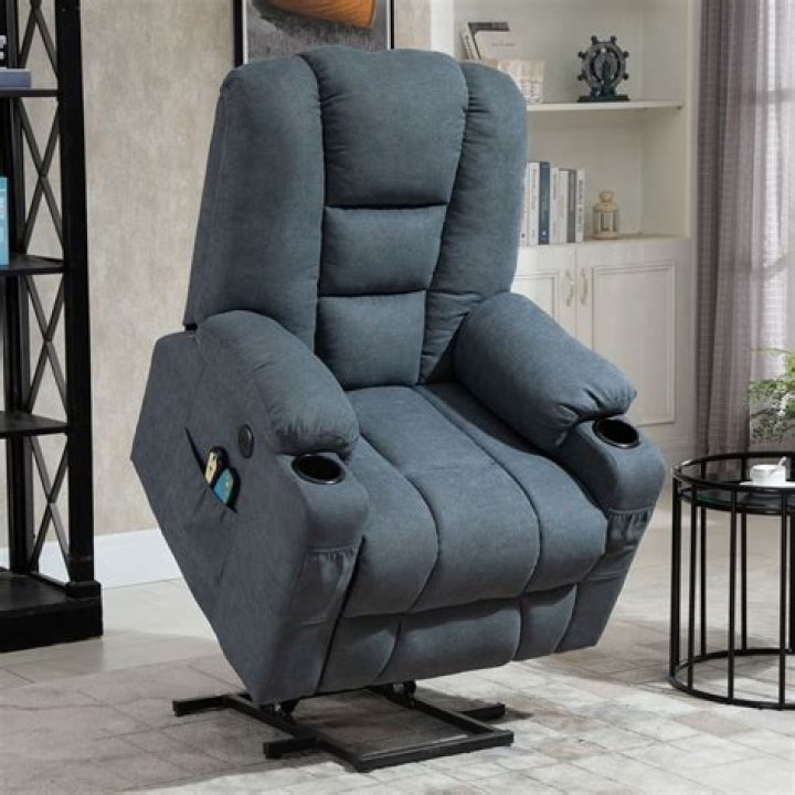 How does a power lift chair work