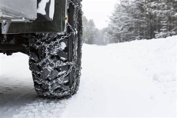 How does liquid snow chains work