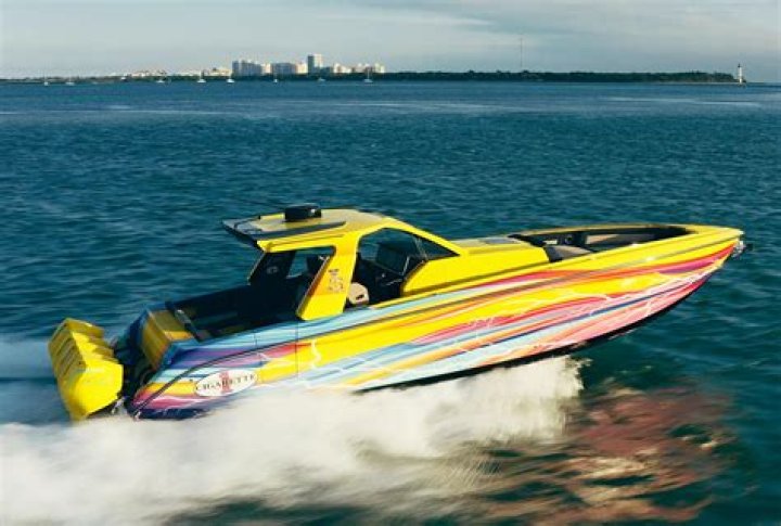 How fast can a speed boat go