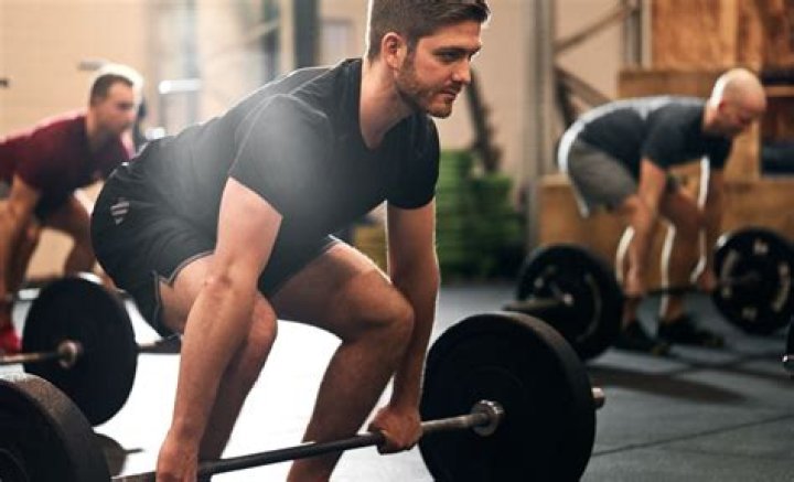 How many days a week should a 40 year old lift weights