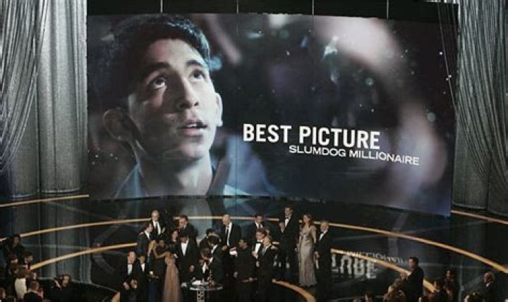 How many Oscars did slumdog millionaire receive