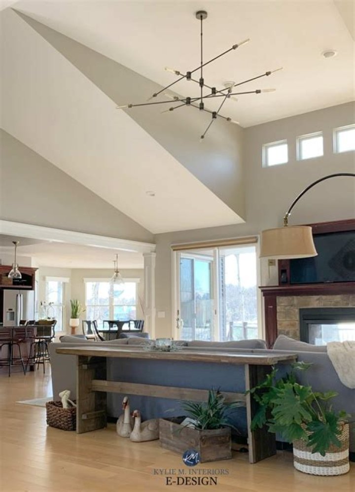 What color goes with Benjamin Moore Revere Pewter