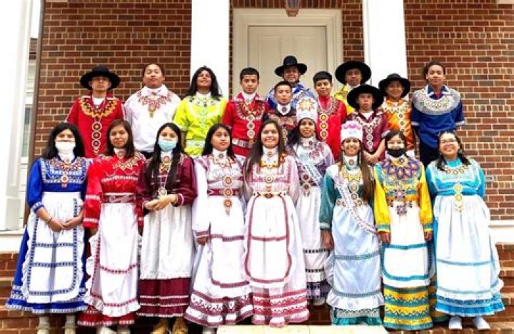 What did the Choctaw tribe live in