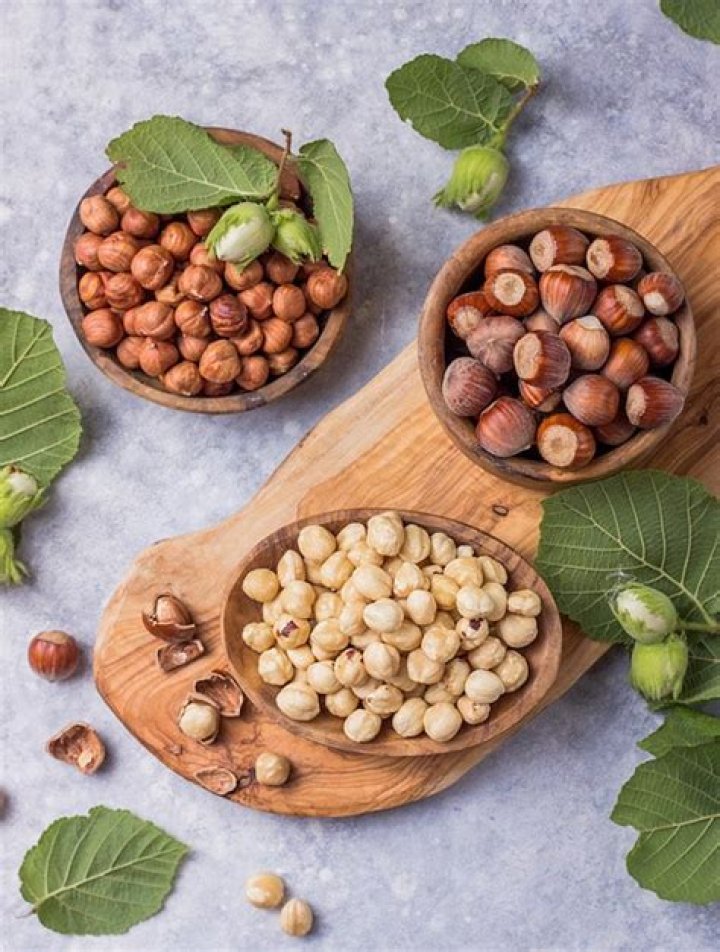 What do you do with hazelnuts in shells