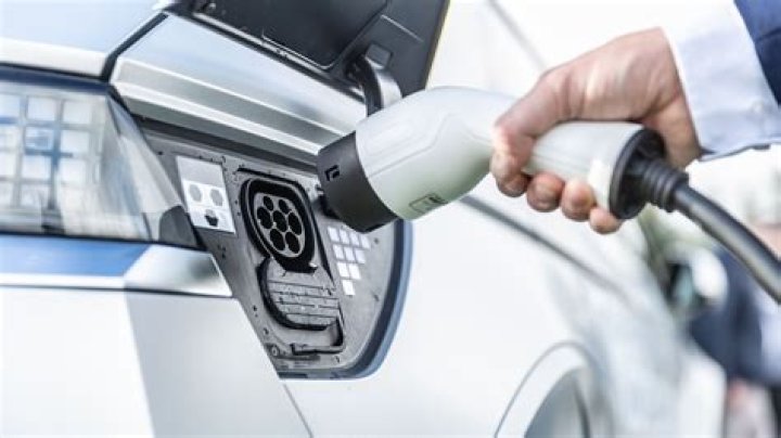 What is CFC charge on car rental