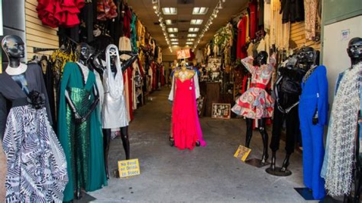 What is the fashion district
