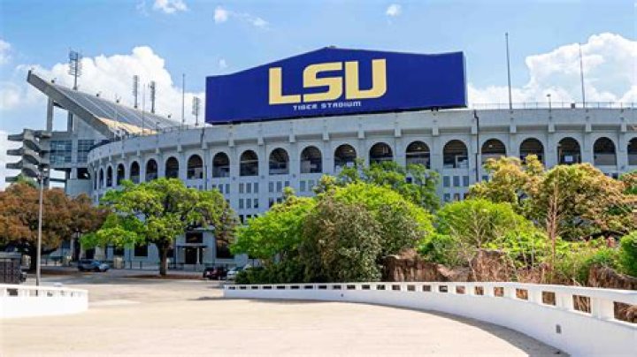 What sports is LSU known for
