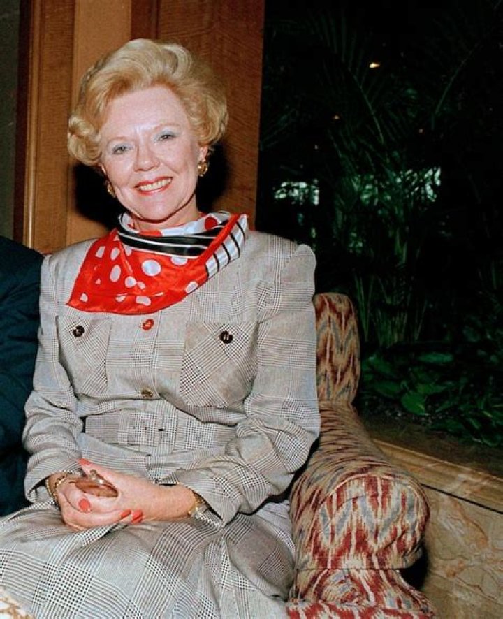 When did Joan Kroc die