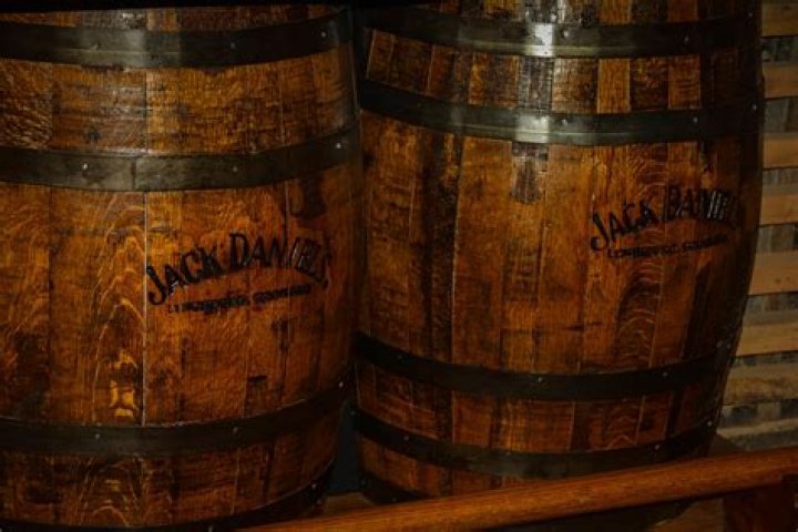 Where do they make Jack Daniels barrels